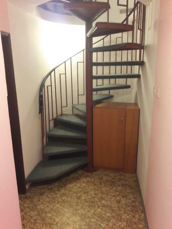 Suncica Apartments Kaštela Esterno foto