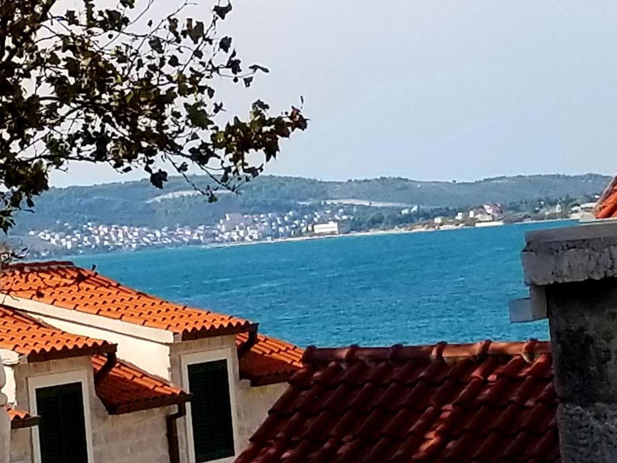 Suncica Apartments Kaštela Esterno foto